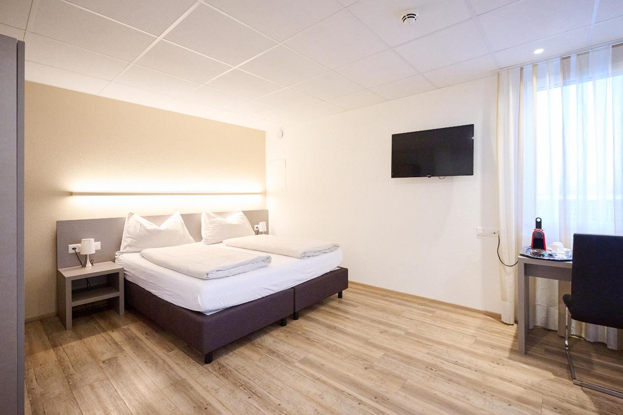 Hotel Am Kreisel Self-Check-In By Smart Hotels Lachen Extérieur photo