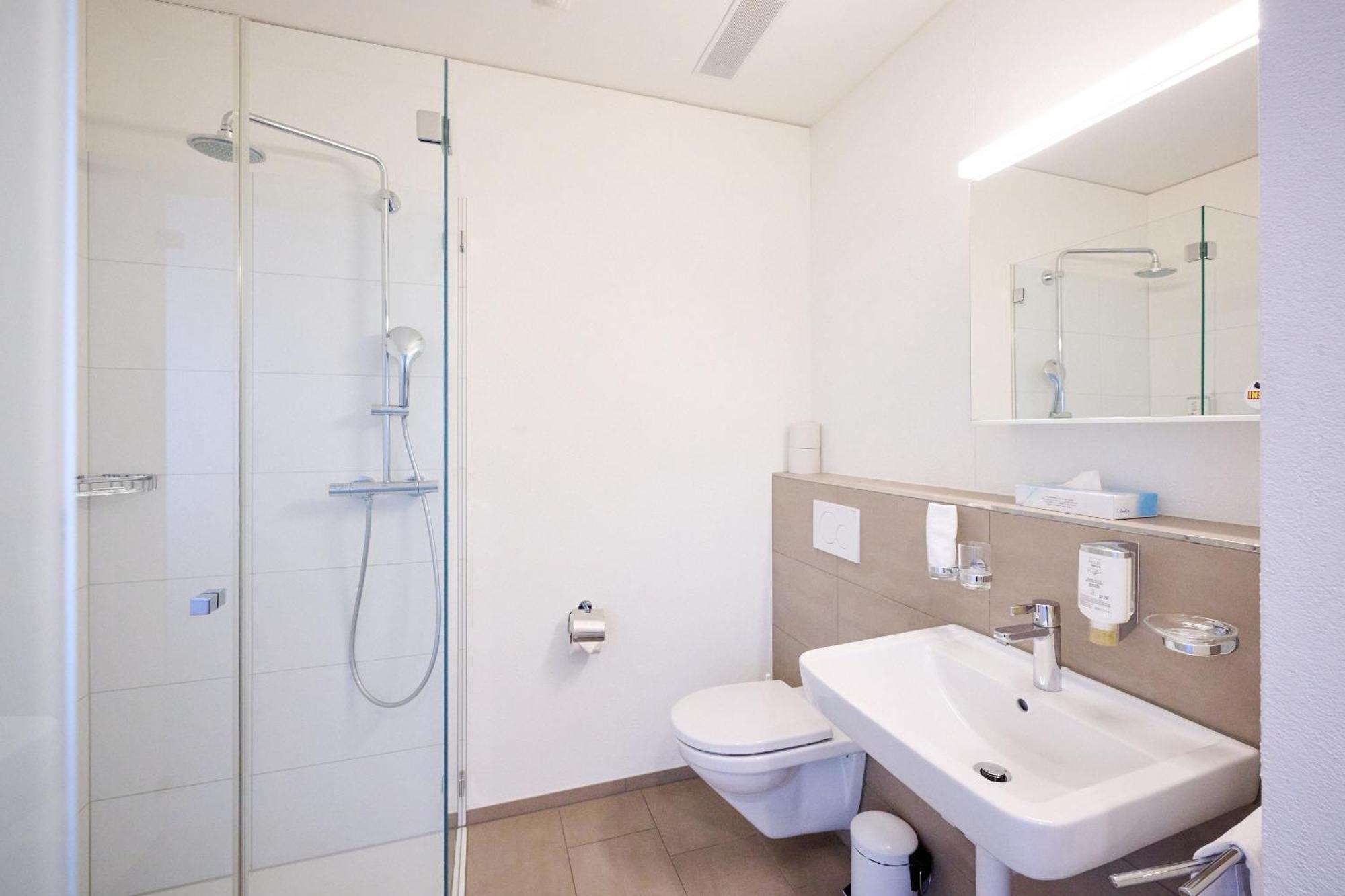 Hotel Am Kreisel Self-Check-In By Smart Hotels Lachen Extérieur photo