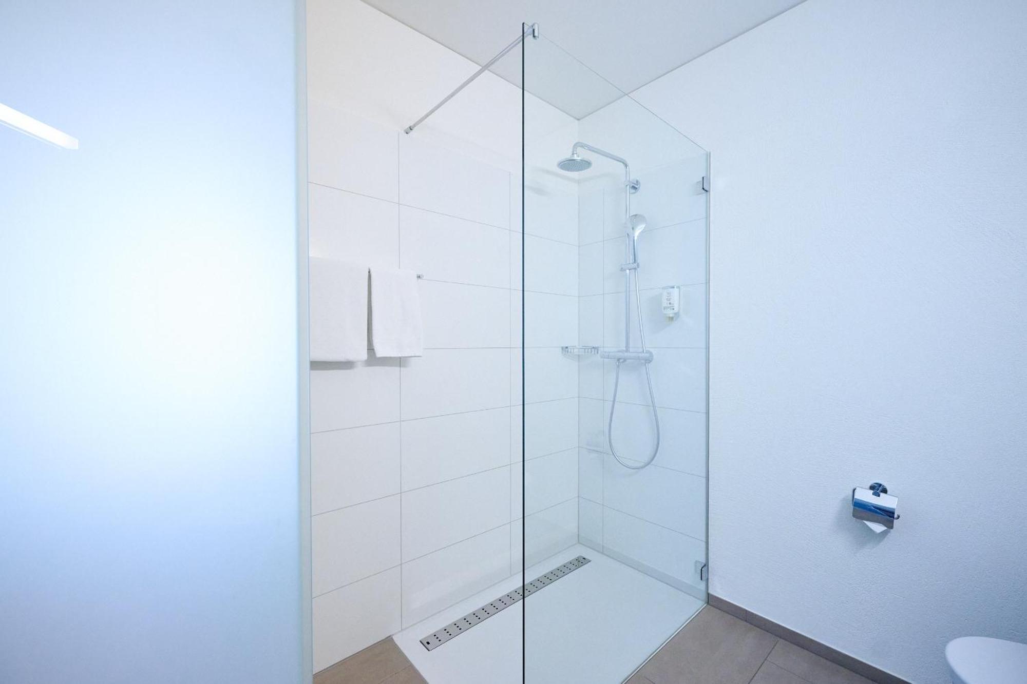Hotel Am Kreisel Self-Check-In By Smart Hotels Lachen Extérieur photo