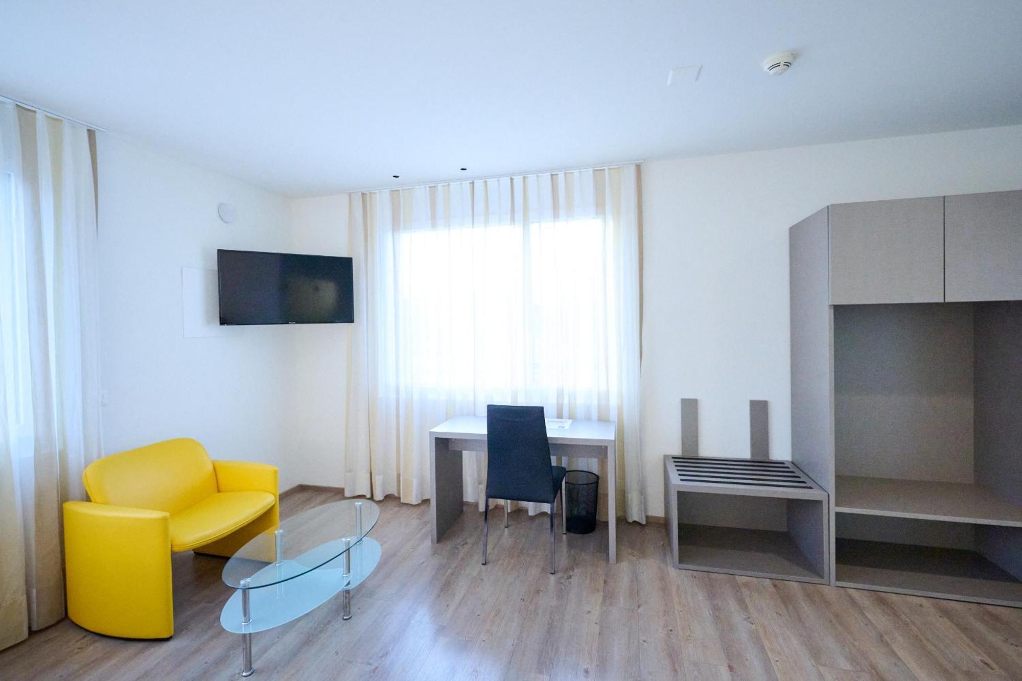 Hotel Am Kreisel Self-Check-In By Smart Hotels Lachen Extérieur photo